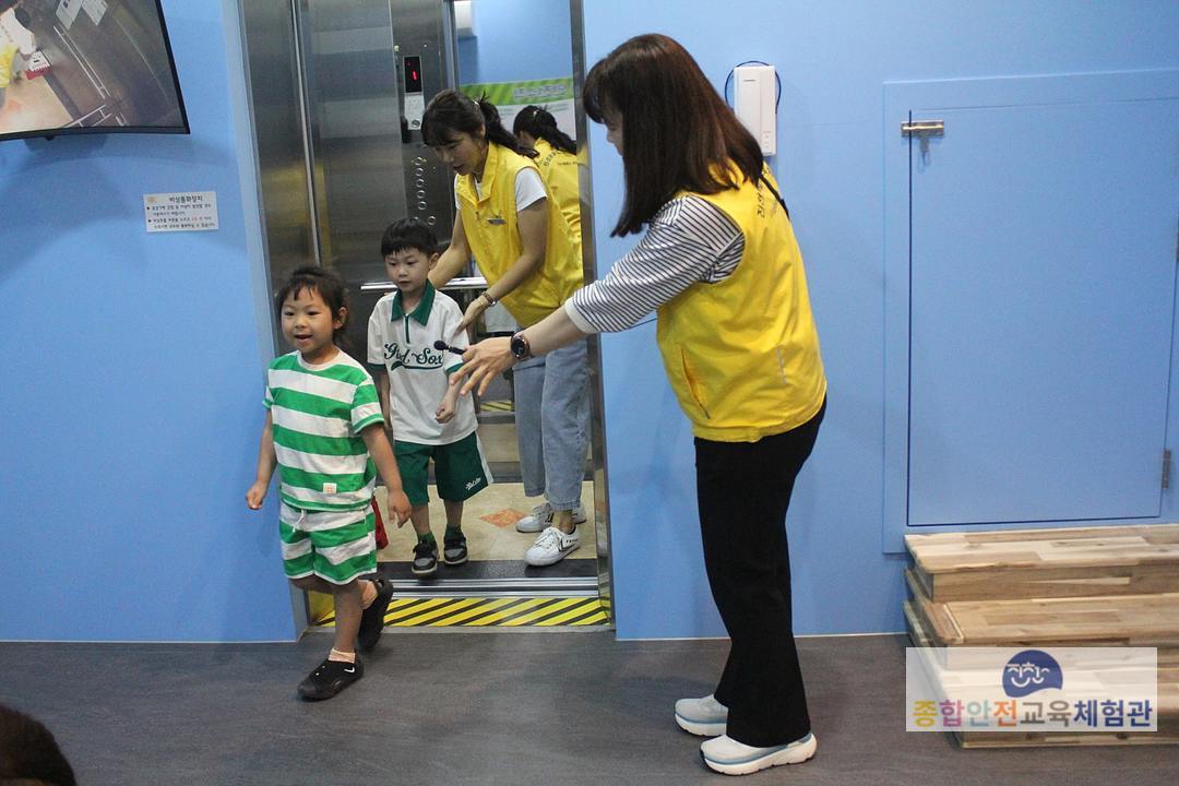 IMG_0141_-_복사본.jpg